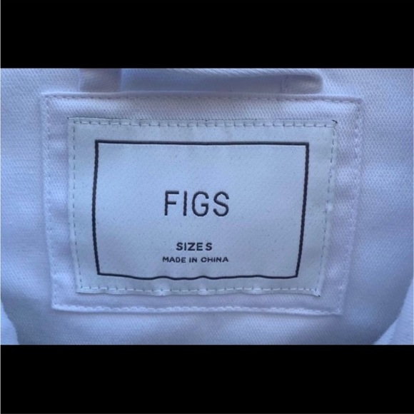 Figs white coat - Picture 3 of 3